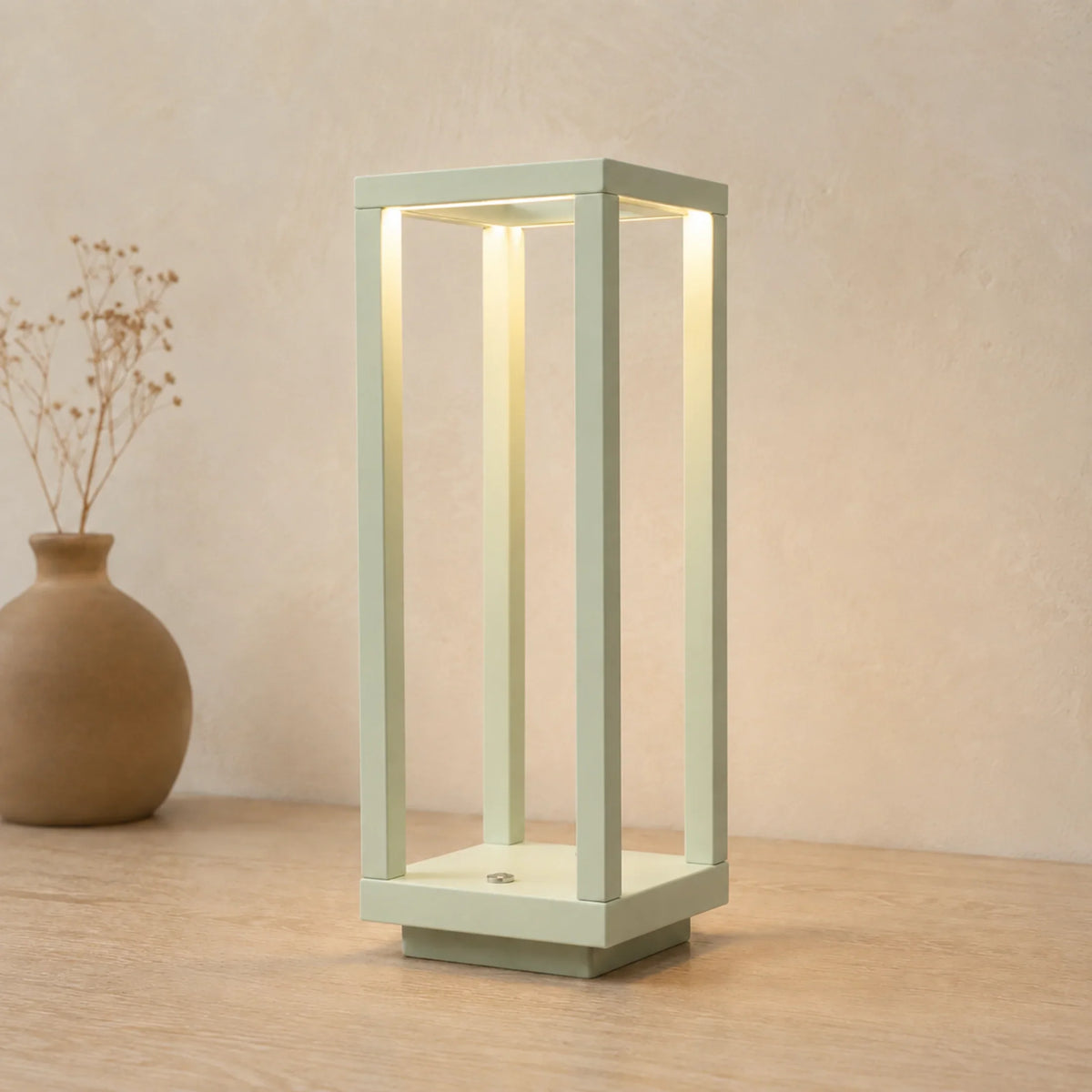 Cordless Table Lamp