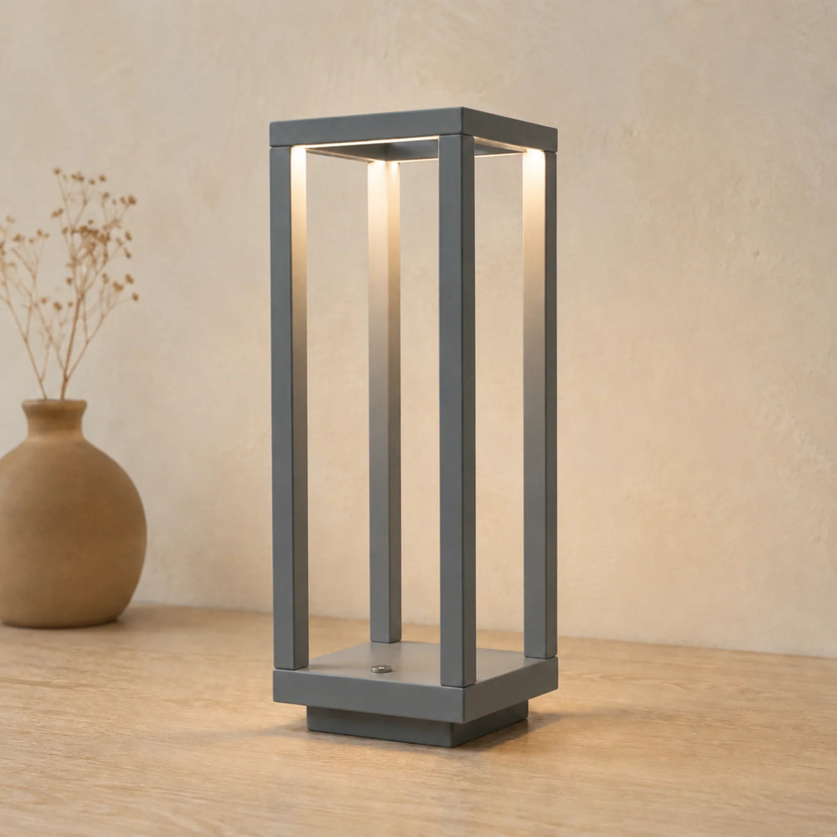 Cordless Table Lamp