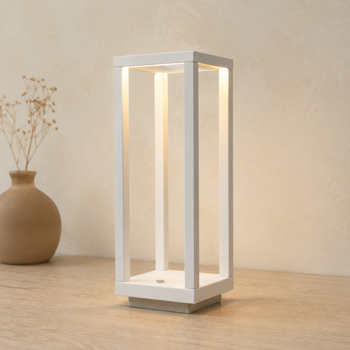 Cordless Table Lamp